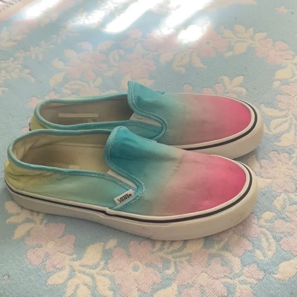 VANS Rainbow Cotton Slip On Sneakers Sz 7.5